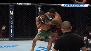 Кевин Холлэнд не оставил шансов Энтони Хернандезу