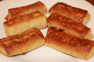 Фаршированные блинчики с мясом и сливочным соусом (Бешамель)
