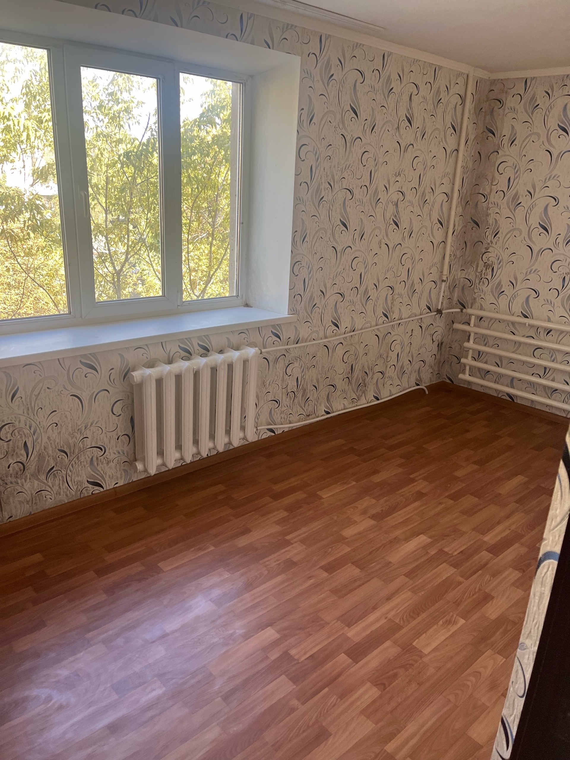 Сдам 2х комнатную квартиру Ленина 27 4этаж +79591249224